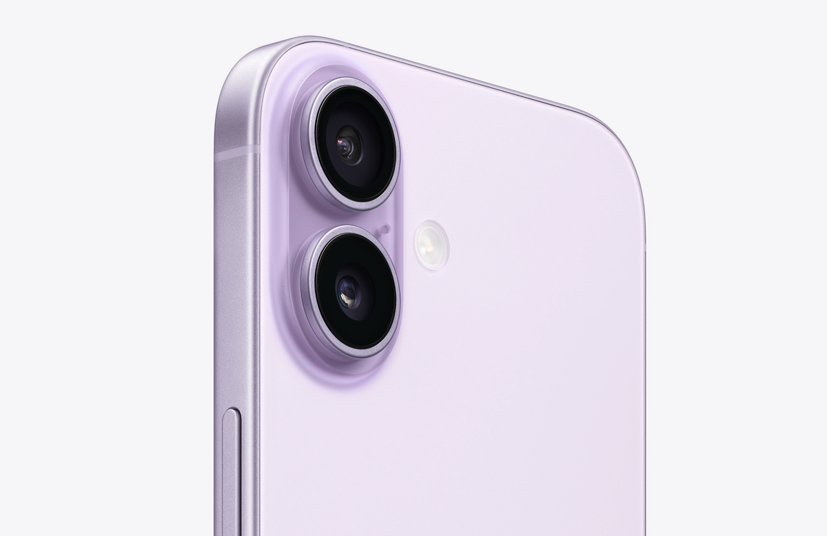 iPhone 17